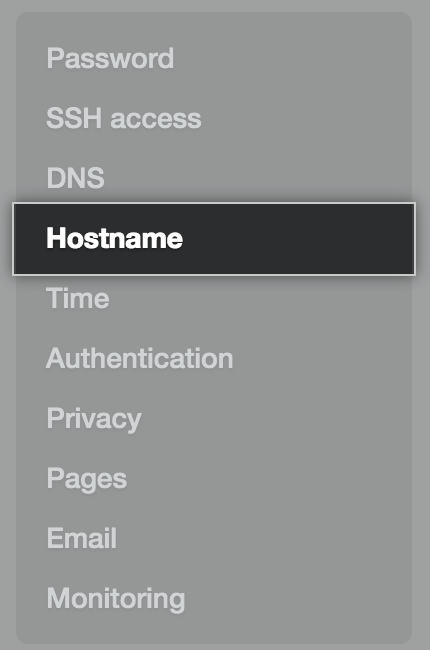 Registerkarte „Hostname“ auf der Seitenleiste mit den Einstellungen